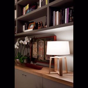 Abat-jour lampade da tavolo moderne in legno naturale per camera da letto