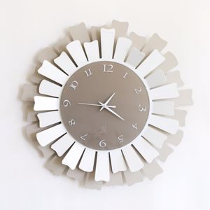 Orologio da parete moderno metallo nocciola bianco