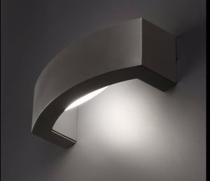 Applique curva per esterno grigio scuro luce indiretta e27 led