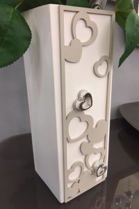 Vaso moderno porta fiori cuori tortora argento