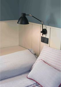 Applique lampada estensibile per camera da letto nero da lettura orientabile
