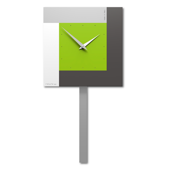 Moderno orologio a pendolo da muro callea design stripes verde mela
