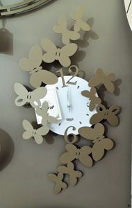 Orologio farfalle da parete design moderno metallo vetro beige