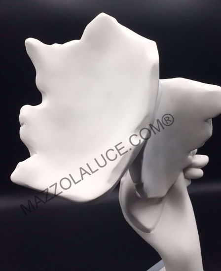 Soprammobile scultura volti innamorati moderna base colore carta da zucchero