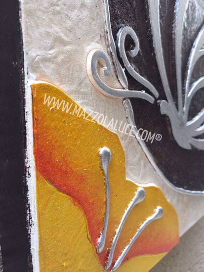 Quadretto 35x35 farfalla in fiore moderno marrone dipinto a rilievo