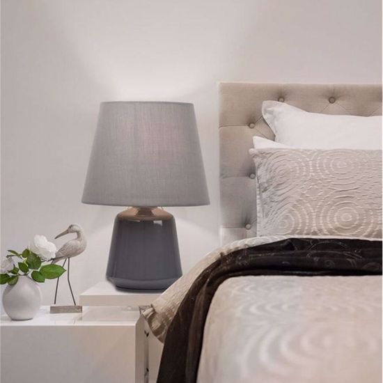 Lampada da comodino metallo bianco moderna paralume tessuto per camera da letto