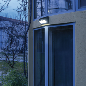 Applique da esterno bianco con pannello solare sensore di movimento led 6w 6000k ip44