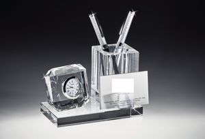 Set scrivania desk di cristallo con 2 penne e orologio bigliettini da visita ultimo pezzo fp