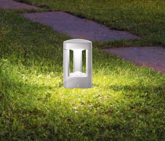 Lampioncino da giardino janet gea luce led moderno ip54 led gx53 grigio metallizzato