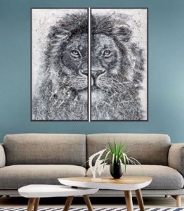 Coppia di quadri verticali 80x60 cad uno leone dipinto decorato cornice nera