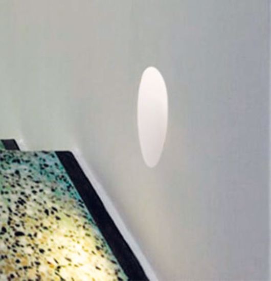 Segnapasso in gesso da incasso bianco ovale
