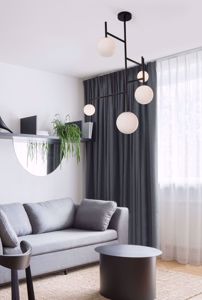 Lampadario verticale design nero per soggiorno