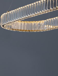 Lampadario ovale oro cristalli trasparenti per tavolo salotto classico