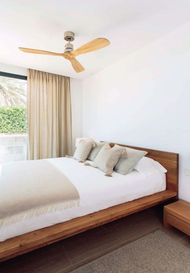 Ventilatore a soffitto pale legno pino 132cm fino a 28mq con telecomando