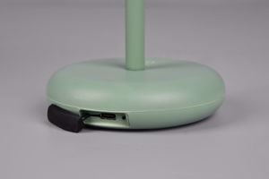 Lampada da tavolo verde pistacchio ip44 ricaricabile senza fili led 3000k moderna