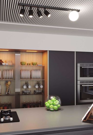 Plafoniera nera multifunzione con 4 faretti orientabili per cucina moderna