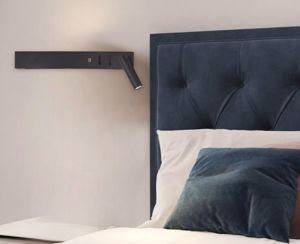 Applique multifunzione sinistro nero per comodino camera da letto moderna