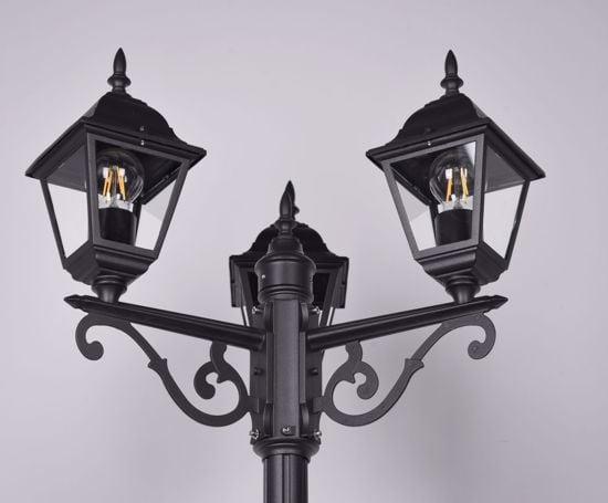 Lampione nero classico alto tre luci design lanterna ip44