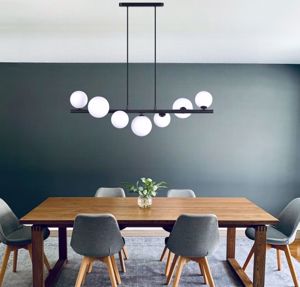Lampadario moderno nero sfere bianche per tavolo soggiorno
