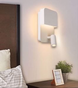 Applique bianco due luci per comodino camera da letto presa usb