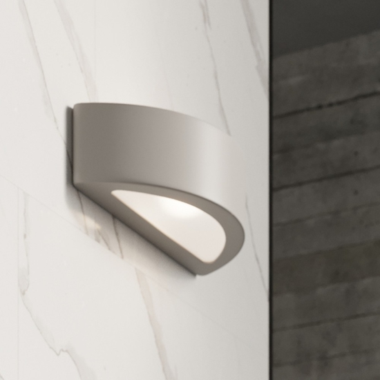 Applique di gesso grigio curvo moderna