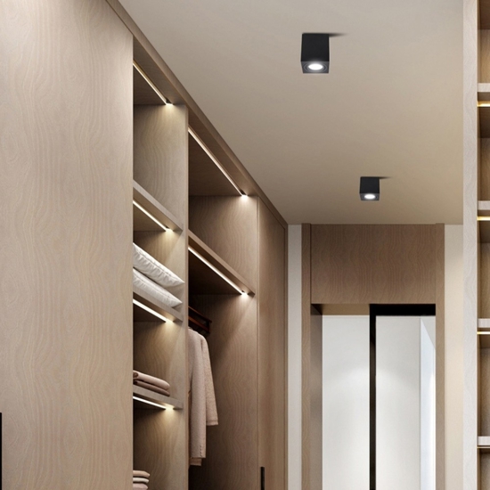 Faretto da soffitto nero cubo luce orientabile gea luce