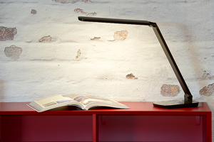 Lampada da tavolo nera moderna led 10w dimmerabile 2700-6500k