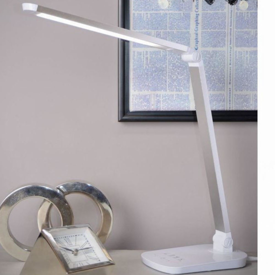Lampada da scrivania design moderna orientabile led 10w dimmerabile