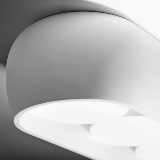 Plafoniera ovale moderna di gesso bianco sforzin mysia