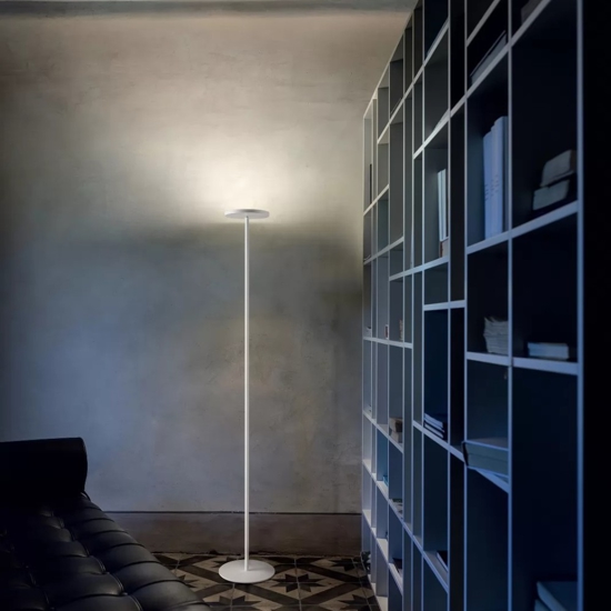 Linea light joshua lampada da terra moderna led 25w 3000k orientabile bianca