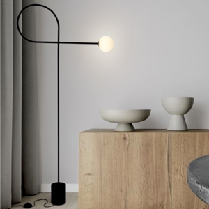 Lampada da terra moderna colore nero minimalista