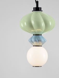 Visualizza i dettagli per Lampada a sospensione per soggiorno colorato led 3000k vetro verde e blu Lampada a sospensione per soggiorno colorato led 3000k vetro verde e blu