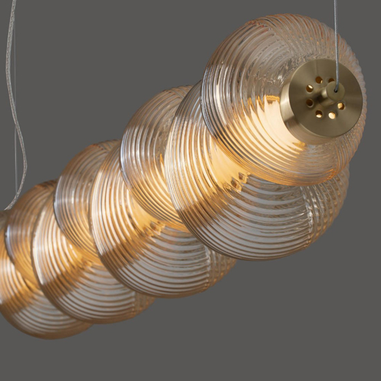 Lampadario moderno per tavolo da pranzo vetro ambra led 3000k
