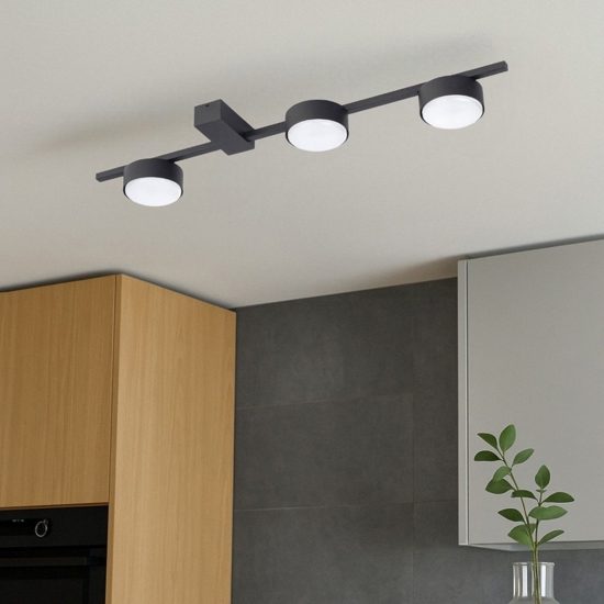 Plafoniera nera per cucina moderna design luminosa