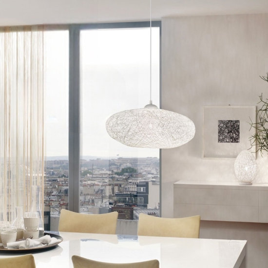 Lampadario cestino bianco fili intrecciati di carta