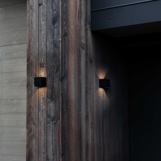 Applique per esterno cubo nero atom ap d10 ideal lux led 12w 3000k