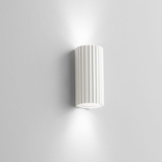Applique di gesso cilindro bianco rigato isyluce gypsos