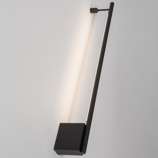 Applique incrocio 120cm sporgenza 7cm bacchetta nera led