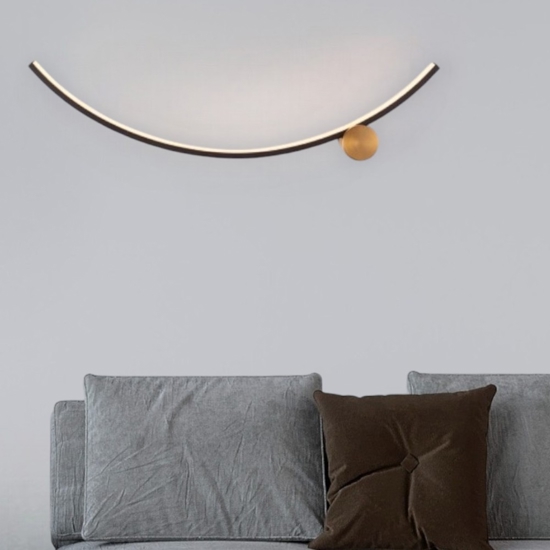 Applique led nero oro 14w 3000k per soggiorno moderno