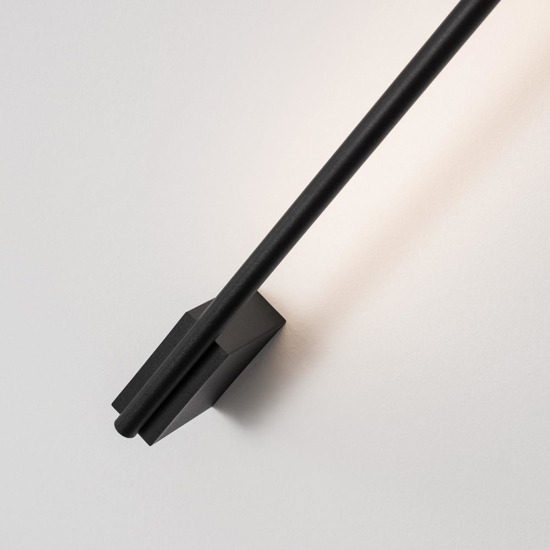 Applique incrocio 60cm sporgenza 7cm bacchetta nera led moderna