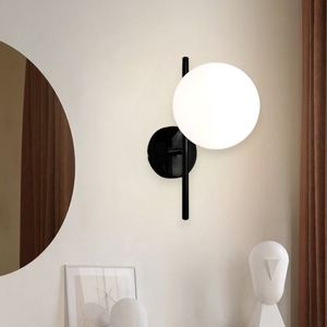 Lampada moderna da parete nero sfera di vetro bianco