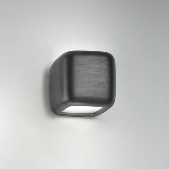Applique moderna gea luce babol cubo nero