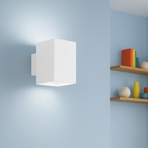 Applique per parete bianco quadrato luce biemissione