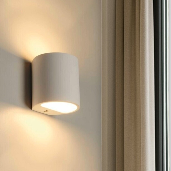 Applique in gesso bianco curvo pitturabile per interni luce biemissione