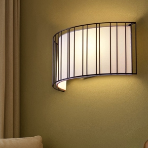 Lampada da parete applique nero paralume bianco moderna