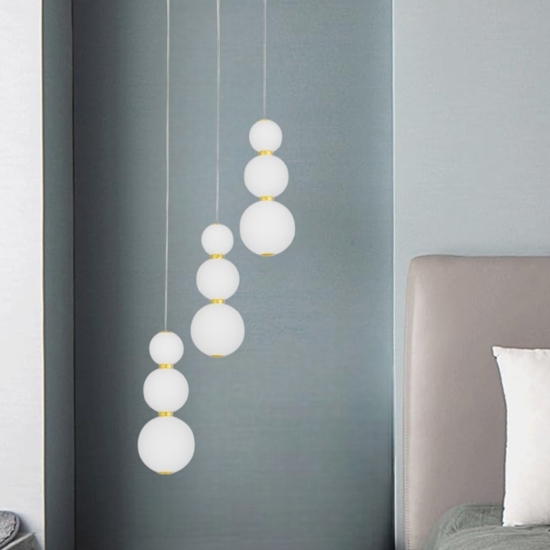 Lampadario oro perle a grappolo stanza da letto