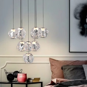 Lampadario grappolo sfere per camera da letto