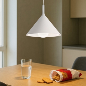 Lampada a sospensione per isola cono bianco gea luce