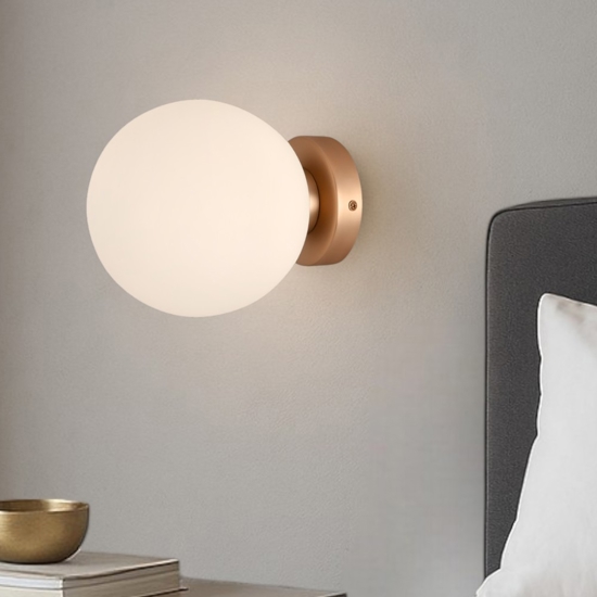 Maytoni basic form applique camera da letto colore oro