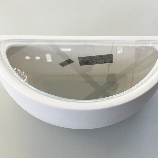 Applique gesso bianco forma mezza conca